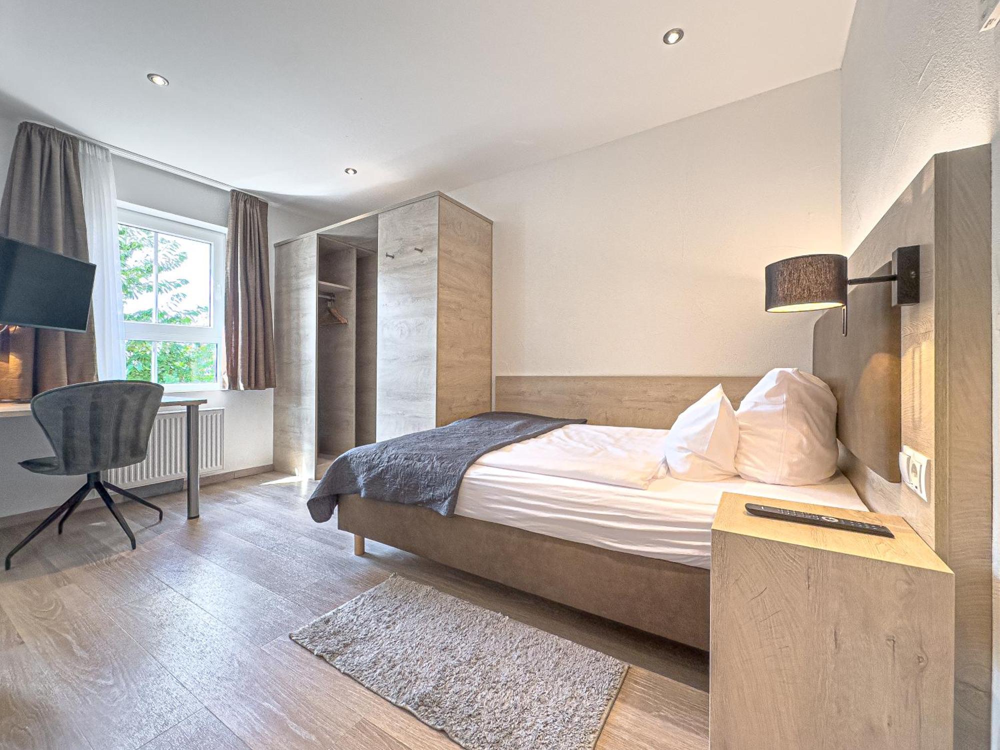 Tdyhomes Hotel Landstuhl Esterno foto