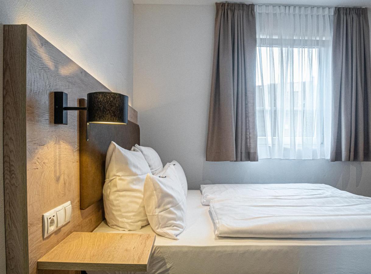 Tdyhomes Hotel Landstuhl Esterno foto
